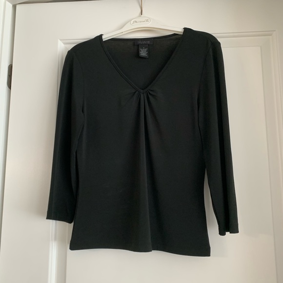 3/4 sleeve black top - Picture 3 of 3